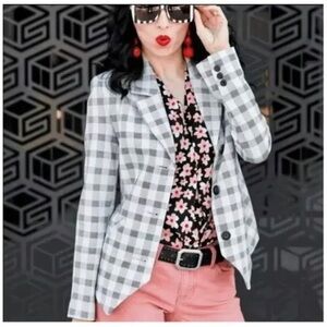 CAbi #5292 Valentina Plaid White Black Notch Collar Blazer Jacket SZ 10 M